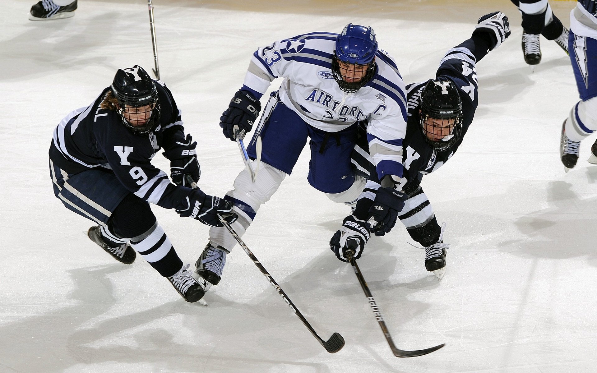 爱游戏体育官网-足球商业运营课程吸引职业经理人转型，足球商业化